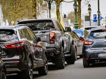 Een SUV (Sport Utility Vehicule) in Brussel.