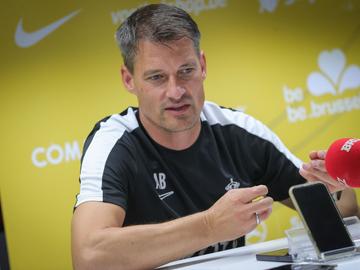 23 augustus 2023: Alexander Blessin, trainer van Royale Union Saint Gilloise, op de persconferentie voor de wedstrijd tegen het Zwitserse FC Lugano (play-offs UEFA Europa League)