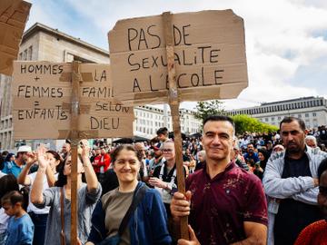 Protest van ouders van kinderen in het Franstalig onderwijs tegen Evras, seksuele opvoeding op school