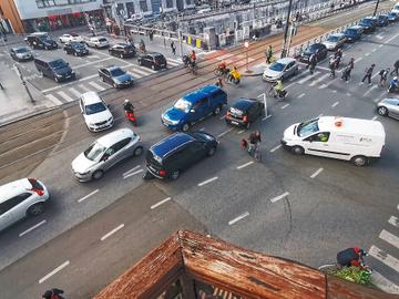 1858 MEER BRUZZ DEBAT Vlaamsepoort