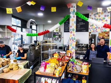 1864 Tacos Las Flores met koppel Oscar en zijn vrouw 1