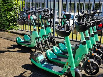 20231121 Bolt, deelstep met helm