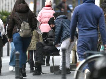 Drugdealers in Sint-Gillis: schaamteloos openbaar, ook op plaatsen met veel voorbijgangers