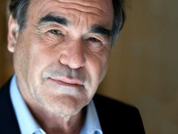 Oliver Stone, drievoudige Oscarwinnaar en regisseur van films als Platoon, JFK en Natural born killers