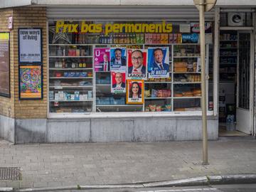 20240523 Verkiezingen 2024 kiescampagne verkiezingsaffiches kruidenier nachtwinkel