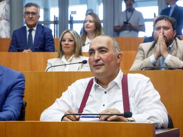 20240703 Fouad Ahidar (Team Fouad Ahidar), bij de eedaflegging in het Brussels parlement op 25 juni 2024