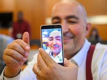 Fouad Ahidar (Team Fouad Ahidar) in het Brussels parlement  in september 2024