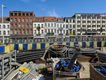 BRZ 20251105 1955 Metro 3 B