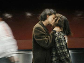 SLT122025 EXPO Coupedanslemetro-DoloresMarat