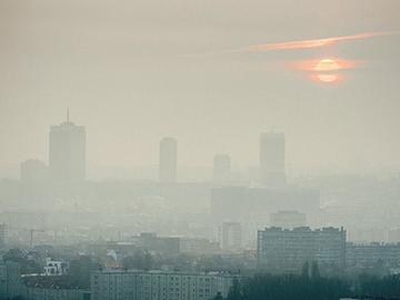 smog over Brussel 14 maart 2014