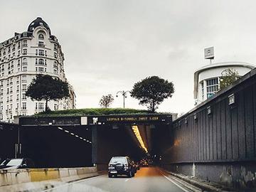 tunnel BRUZZ 1520