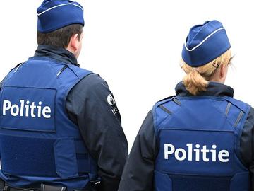 politie 2 BRUZZ 1526