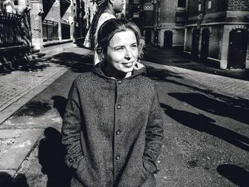 Lore Van Bruwaene BRUZZ 1543