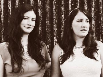 1529 The Unthanks