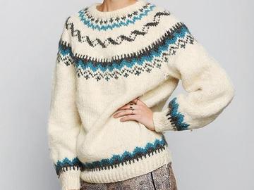 vintage pullover rgb 300dpi