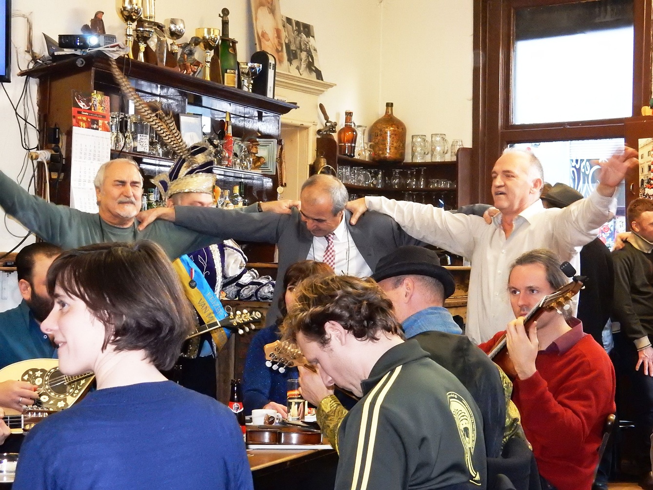 La Rose Blanche, het laatste Griekse café van Molenbeek BRUZZ