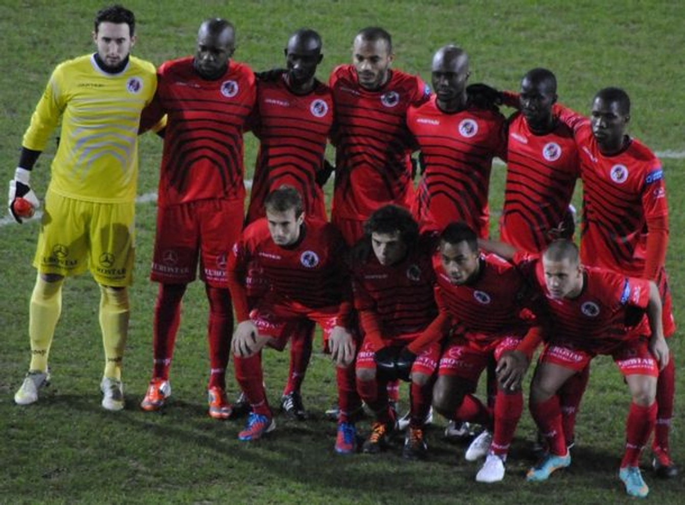 FC Brussels heet voortaan RWDM Brussels FC BRUZZ