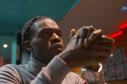 Generatie BX, de nieuwe docuserie laat Brusselse jongeren zelf aan het woord: York Ikali (22) uit Dilbeek/Schaarbeek.