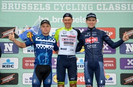 20220605 Brussels Cycling Classic Taco van der Hoorn, Thimo Willems en Tobias Bayer