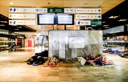 Vluchtelingen Maximilaanpark Noordstation NMBS illegalen 3