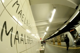 metrostation Maalbeek MIVB metrohalte openbaar vervoer