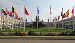 Oud hoofdkwartier NAVO Evere buitenzicht