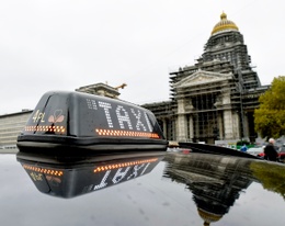 20181014 taxiprotest tegen Uber taxichauffeurs Poelaertplein