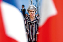 20181121 ZOOM Theresa May BRUZZ ACTUA 1639