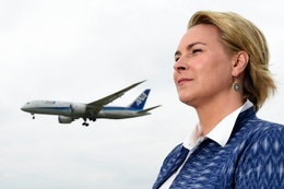 Brussels Minister Céline Fremault (cdH) over de routes en geluidshinder van vliegtuigen boven Brussel