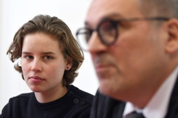 Persconferentie van Youth for Climate met Anuna De Wever, initiatiefneemster van de klimaatspijbelmanifestaties, en de Vlaamse bouwmeester Leo Van Broeck