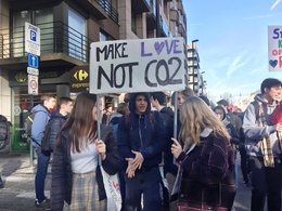 Youth for Climate op 14 februari 2019: "Make Love, Not CO2"