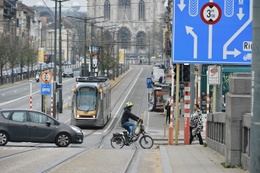 Kruispunten JulesDeTrooz OverDeBruggen 9  BRUZZ ACTUA 1656