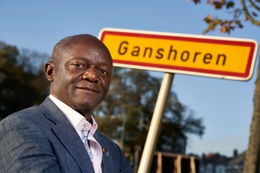 Pierre Kompany (CDH), burgemeester van Ganshoren