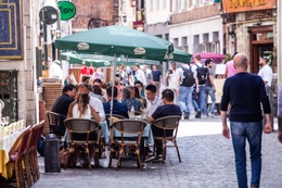 22 ilot sacré beenhouwersstraat restaurant terras toerist toerisme toeristen