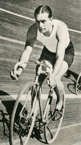 Jean Aerts won als enige Brusselaar ooit de wielerwedstrijd Parijs-Brussel