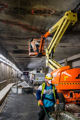 Tunnels 9 BRUZZ ACTUA 1676