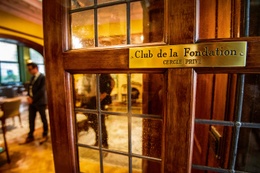De Universitaire Stichting, gentlemen's club in Brussel