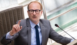 Ben Weyts (N-VA), Viceminister-president in de Vlaamse regering, bevoegd voor Onderwijs, Sport, Dierenwelzijn en Vlaamse Rand