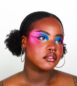 1749 Naomi Waku 01