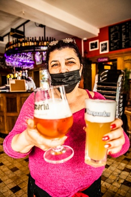 Karine Chatjatrjan, uitbaatster van Renard Noir.