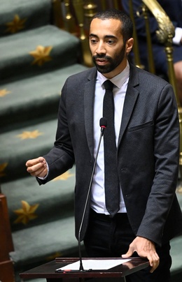 Sammy Mahdi (CD&V), staatssecretaris voor Asiel en Migratie in het federale parlement