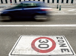20211006 1770 automatische snelheidsbeperking Zone 30 1