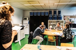 Vierwindenschool, Sint-Jans-Molenbeek: Directeur Jo Cooman in de leraarskamer
