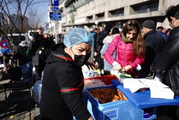 220309 jules bordet instituut onthaalcentrum aanmeldcentrum oekraïense vluchtelingen oekraïners solidariteit vrijwilligers