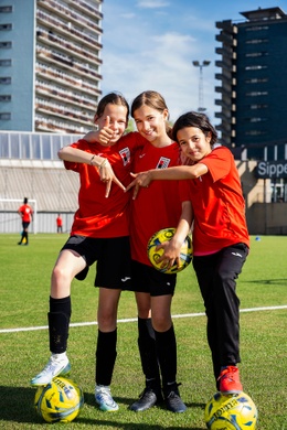 1802 Girls Football RWDM 28