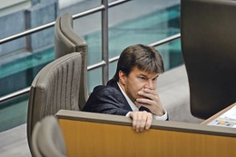 Sven Gatz september Vlaams Parlement