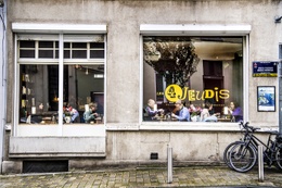 1590 Les4jeudis