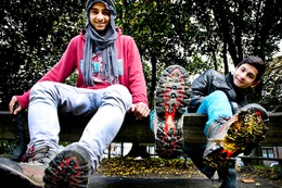 Zazie Afghaanse Jongeren voettocht 300dpi rgb