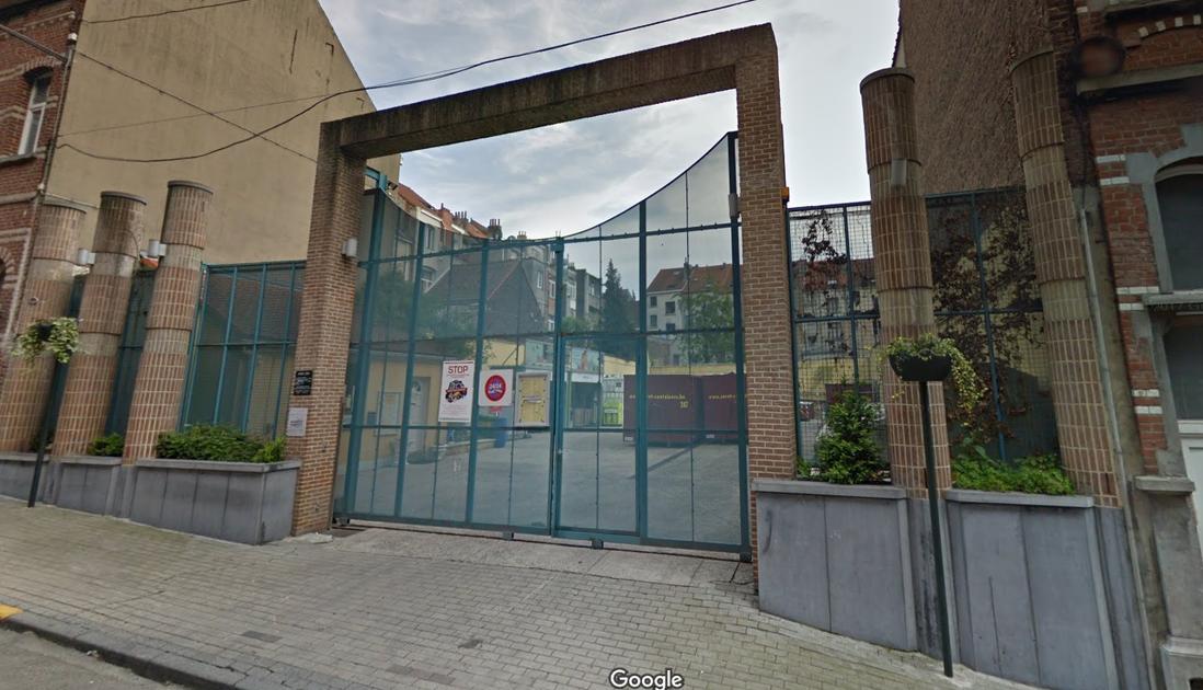 Sint-Joost verkoopt gemeentelijk containerpark aan Net Brussel