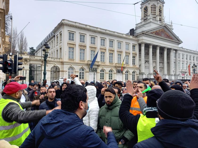 Brusselse Regering Keurt Nieuw Taxiplan Goed | BRUZZ